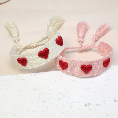 Kärleksfyllt armband | Tillsammans mot bröstcancer