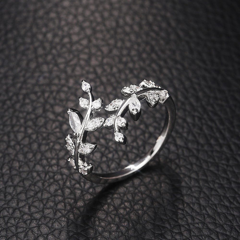 Elegant Vinranka Ring | Tillsammans mot Bröstcancer