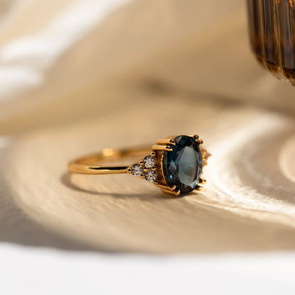 Stilfull Glittrande Ring | Tillsammans mot Diabetes